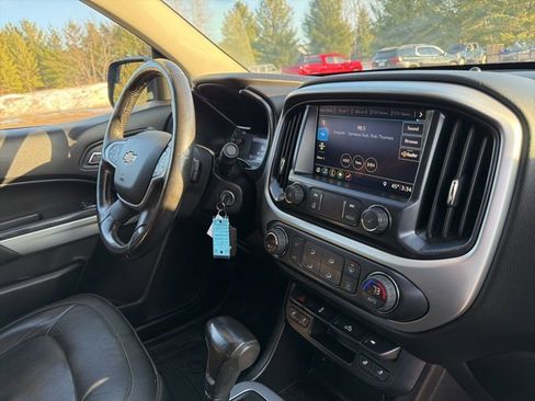 Used 2019 Chevrolet Colorado LT w/ Redline Special Edition image 33