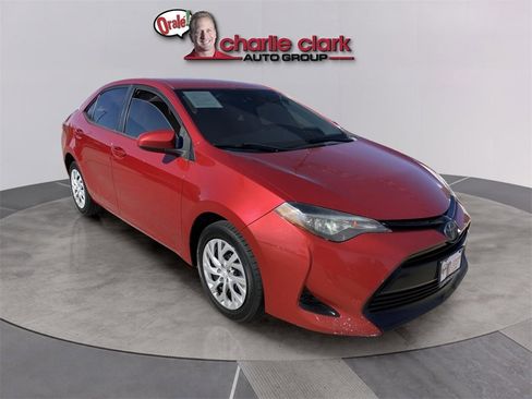 Used 2018 Toyota Corolla LE image 8