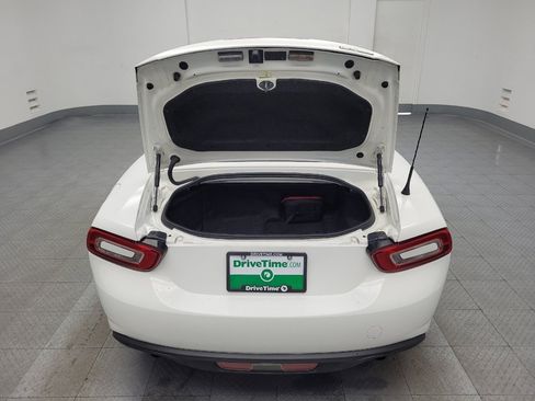 Used 2017 FIAT 124 Spider Classica image 29