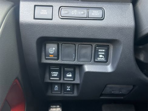 New 2025 Nissan Frontier PRO-4X w/ Pro Convenience Package image 19