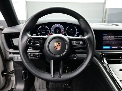 Used 2025 Porsche Panamera 4 image 8