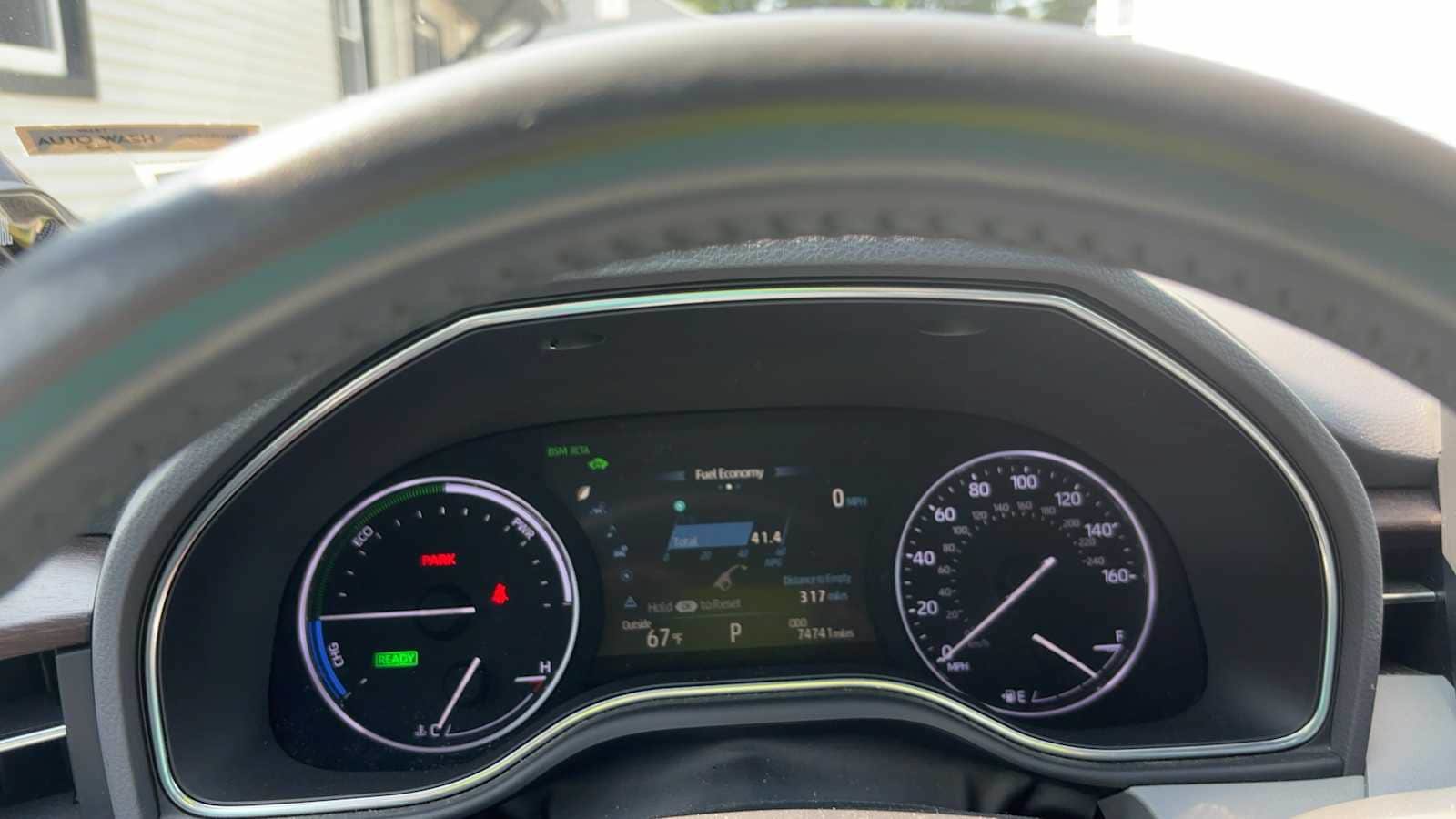 Used 2019 Toyota Avalon Limited w/ Preferred Accessory Package FWD image 2