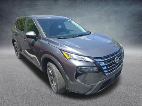Used 2025 Nissan Rogue SV AWD/4WD image 7