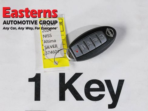 Used 2024 Nissan Altima 2.5 S FWD image 24