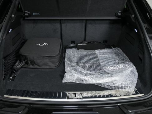 New 2025 Porsche Cayenne S image 31