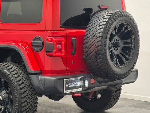 Used 2019 Jeep Wrangler Unlimited Rubicon AWD/4WD image 7