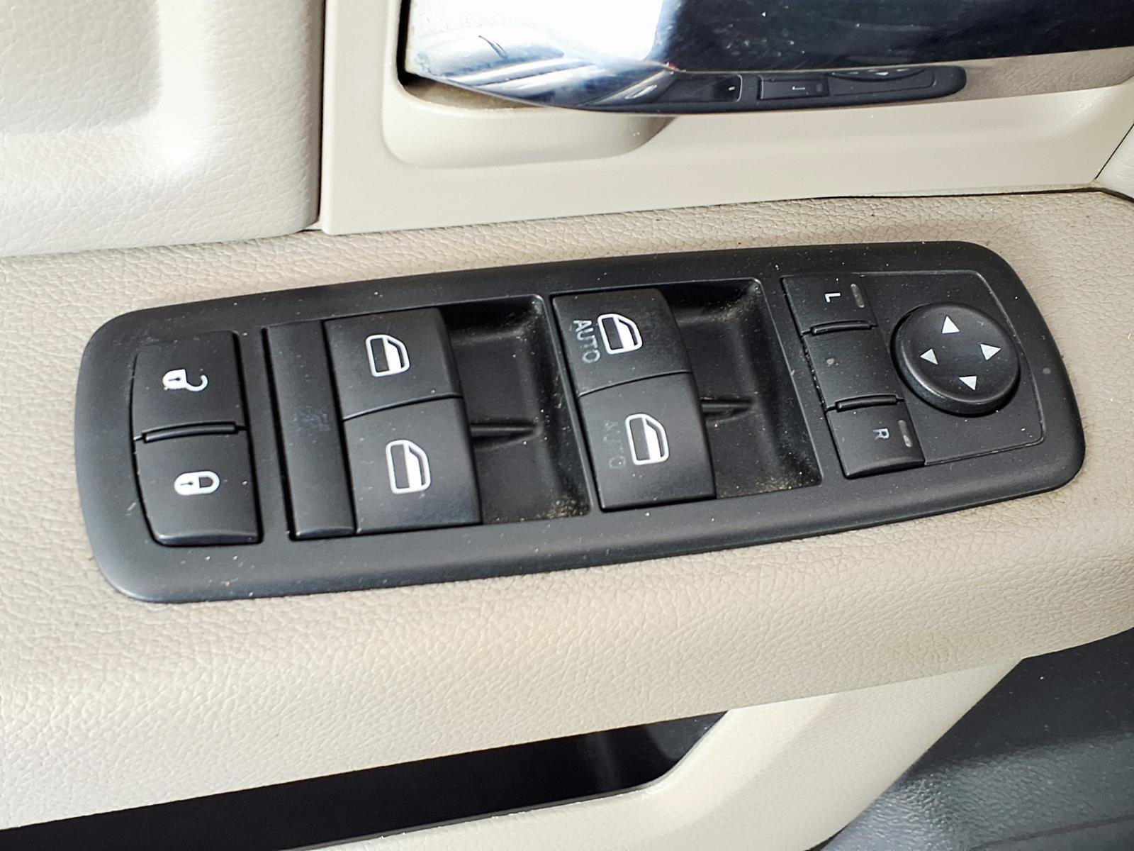 Used 2009 Dodge Ram 1500 Truck SLT w/ Popular Equipment Group AWD/4WD image 12