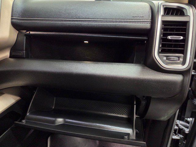Used 2019 RAM 2500 Laramie AWD/4WD image 39
