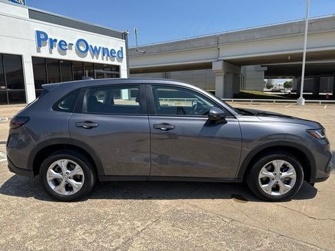 Used 2024 Honda HR-V LX image 2