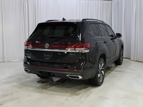 New 2026 Volkswagen Atlas SE image 25