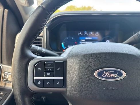 Used 2025 Ford F250 Lariat AWD/4WD image 21