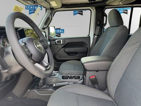 New 2025 Jeep Wrangler Sport S image 10