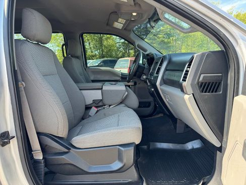Used 2017 Ford F250 XLT w/ XLT Value Package AWD/4WD image 18