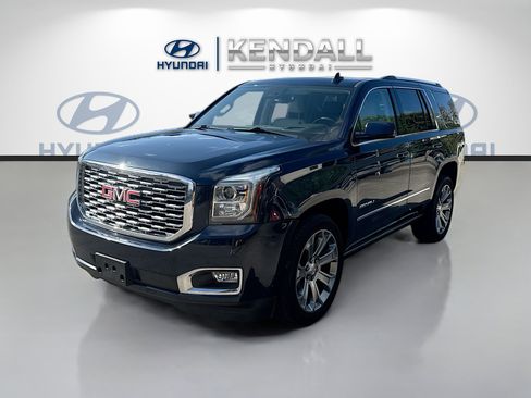 Used 2020 GMC Yukon Denali image 3