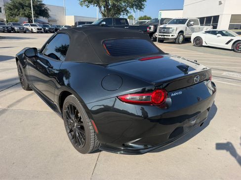 Used 2016 MAZDA MX-5 Miata Club w/ Brembo/BBS Package RWD image 2
