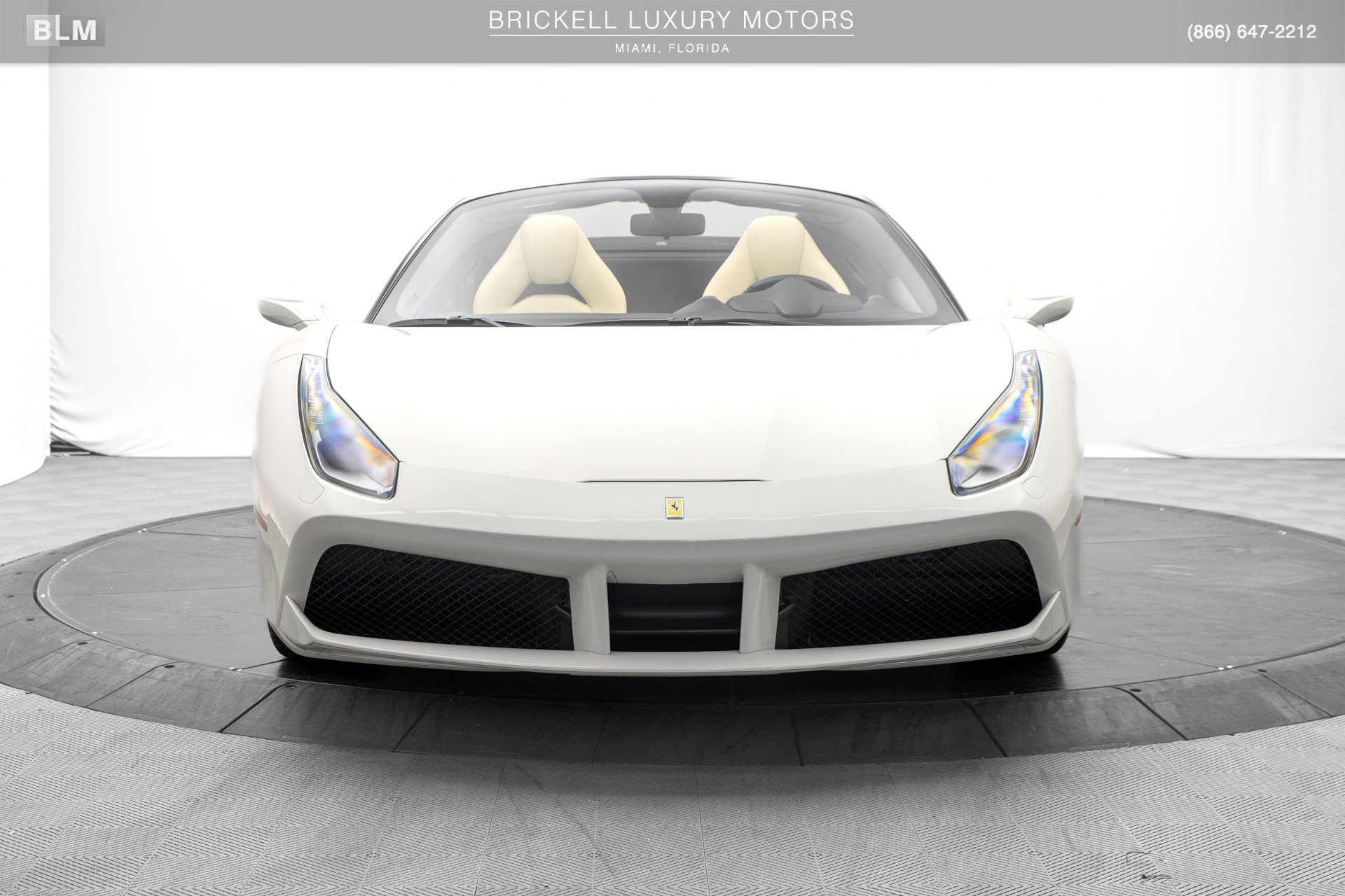 Used 2018 Ferrari 488 Spider RWD image 2
