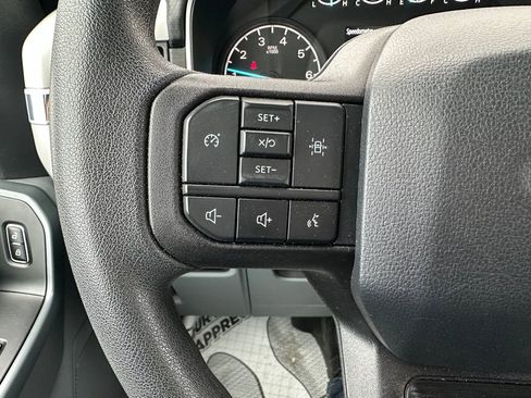 Used 2023 Ford F150 XLT w/ Trailer Tow Package image 3