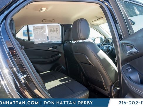 Used 2020 Buick Encore GX Select w/ Sport Touring Package image 22