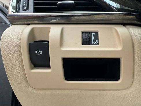 Used 2017 Cadillac CTS Luxury image 45