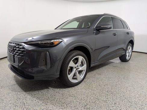 New 2025 Audi Q5 Premium Plus image 3