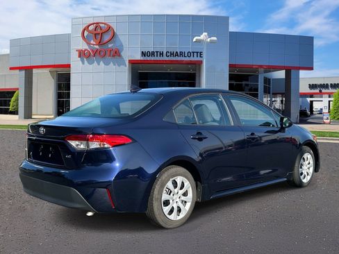 Used 2024 Toyota Corolla LE FWD image 6