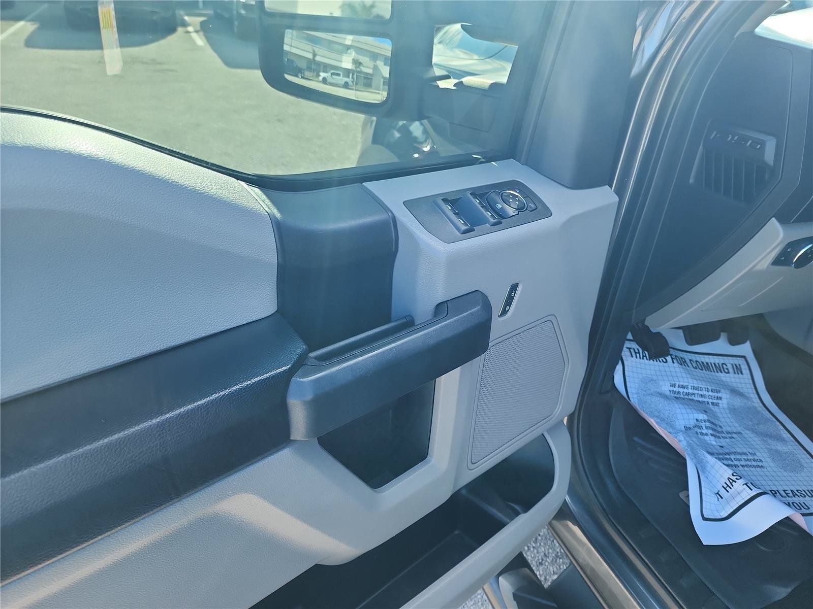 Used 2017 Ford F150 XL w/ Equipment Group 101A Mid AWD/4WD image 16