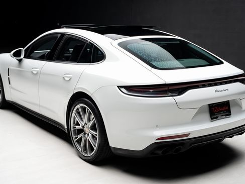 Used 2023 Porsche Panamera 4 AWD/4WD image 23