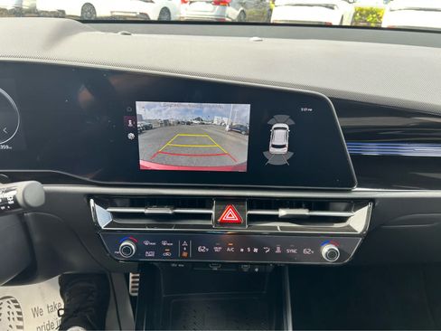 Used 2024 Kia Niro Wave FWD image 8
