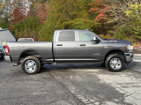 Used 2022 RAM 2500 Tradesman image 3