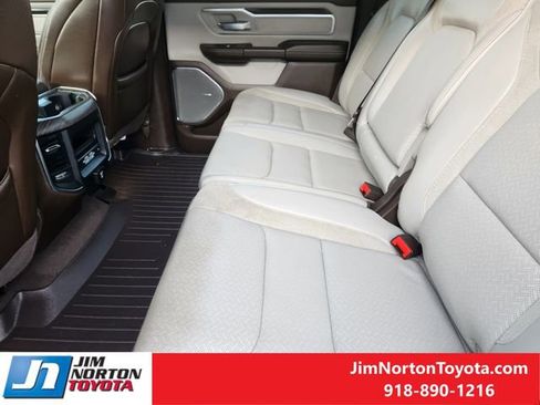 Used 2025 RAM 1500 Laramie w/ Advanced Safety Group II AWD/4WD image 32