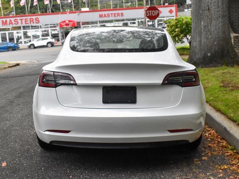 Used 2023 Tesla Model 3 Standard Range image 7