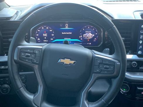 Used 2026 Chevrolet Silverado 1500 High Country AWD/4WD image 16