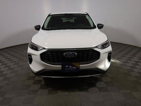 Certified 2025 Ford Escape Active w/ Cold Weather Package AWD/4WD image 3