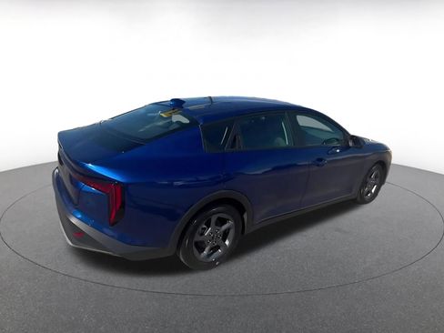 Used 2025 Kia K4 LXS FWD image 15