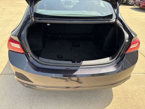 Used 2023 Chevrolet Malibu LT FWD image 14