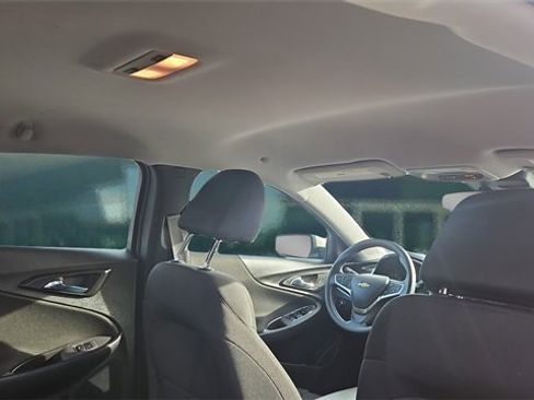 Used 2023 Chevrolet Malibu LT image 16