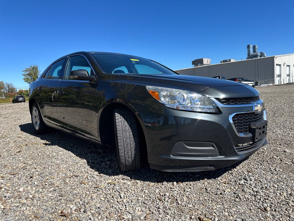 Used 2015 Chevrolet Malibu LT FWD image 13