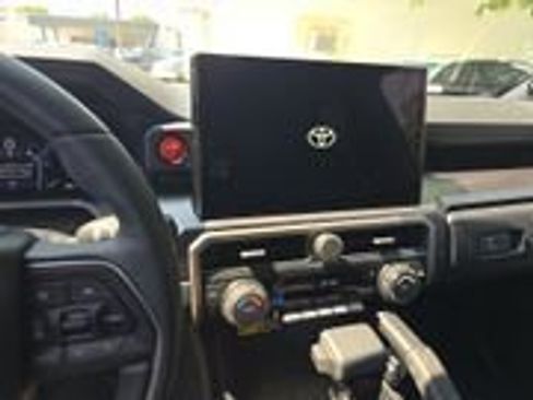 Certified 2026 Toyota 4Runner TRD Off-Road Premium w/ Tow Technology Package AWD/4WD image 15