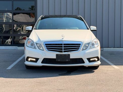 Used 2011 Mercedes-Benz E 350 Sedan image 2