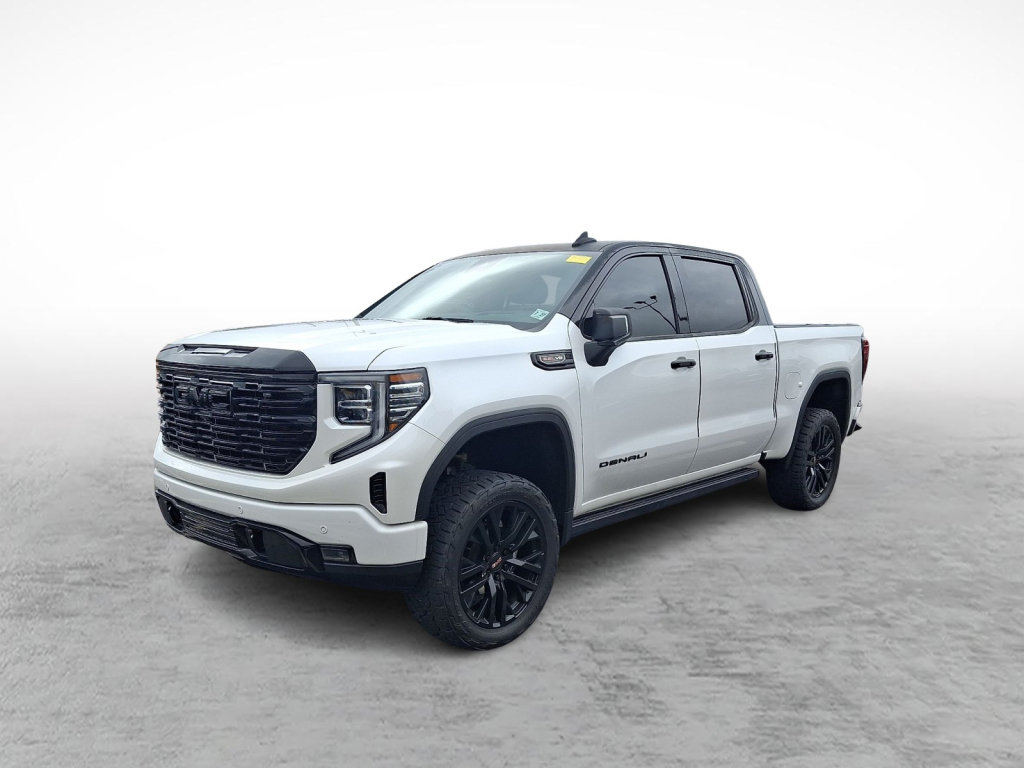 Used 2022 GMC Sierra 1500 Denali w/ Denali Reserve Package AWD/4WD image 1