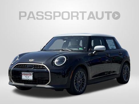 New 2026 MINI Cooper 4-Door Hardtop FWD image 1