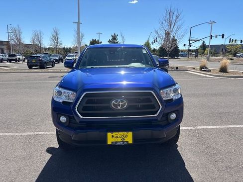 Used 2022 Toyota Tacoma SR5 w/ Technology Package AWD/4WD image 8