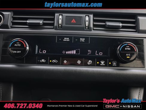 Used 2024 Nissan Pathfinder S AWD/4WD image 18