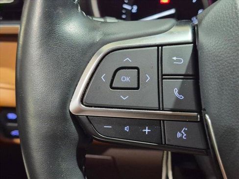 Used 2021 Toyota Highlander Platinum AWD/4WD image 15