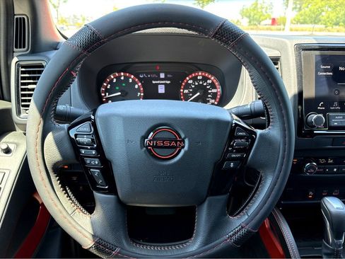 Used 2023 Nissan Frontier Pro-X w/ Technology Package RWD image 9