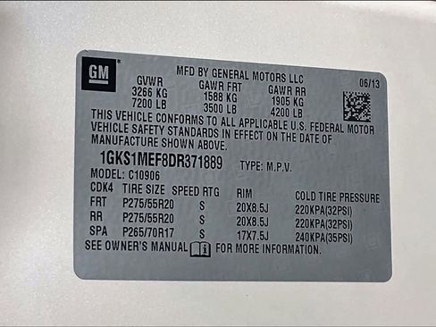 Used 2013 GMC Yukon XL Denali RWD image 34