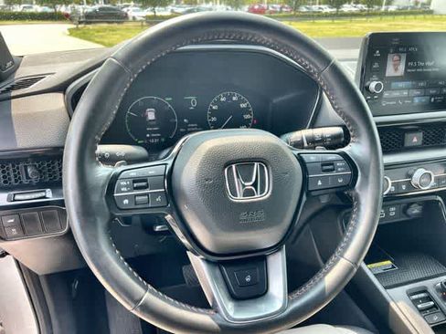 Used 2024 Honda CR-V Sport Touring image 17