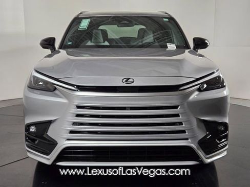 New 2026 Lexus TX 500h AWD image 8