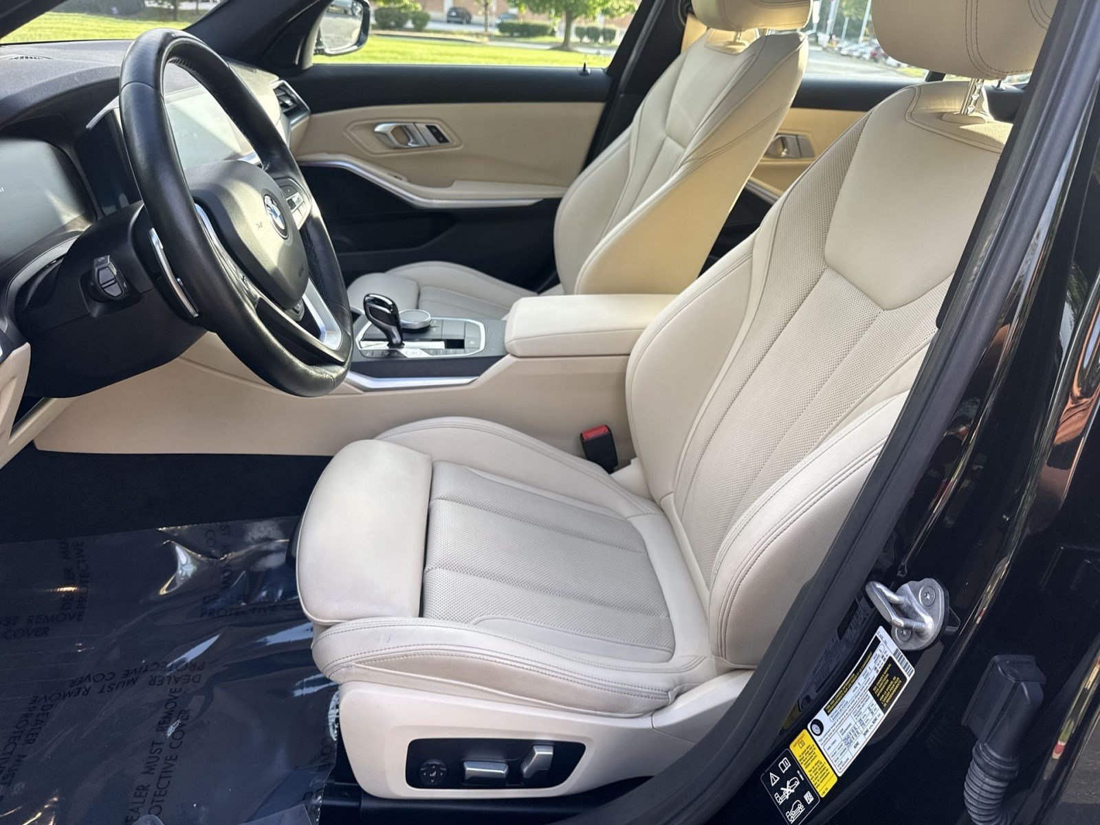 Used 2022 BMW 330i xDrive Sedan AWD/4WD image 13