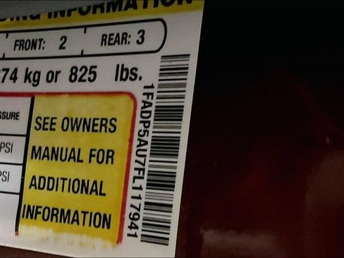 Used 2015 Ford C-MAX SE w/ Equipment Group 203A FWD image 31